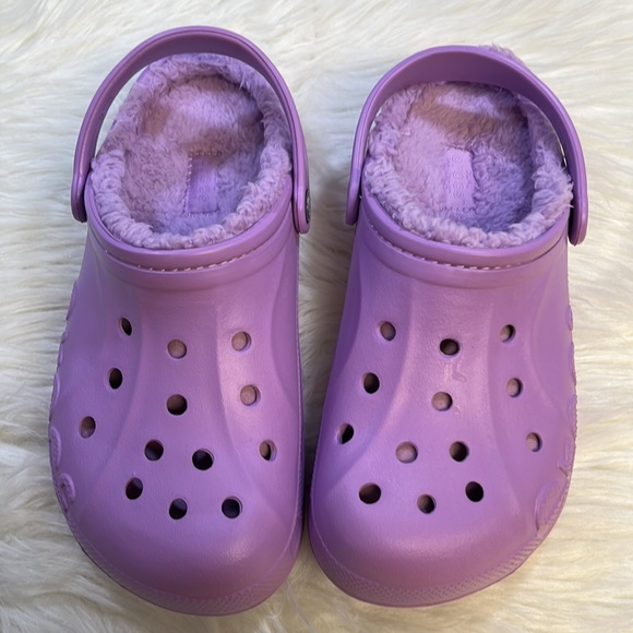 🛑SOLD! Crocs Baya Lined Clogs 8 - Picture 1 of 7